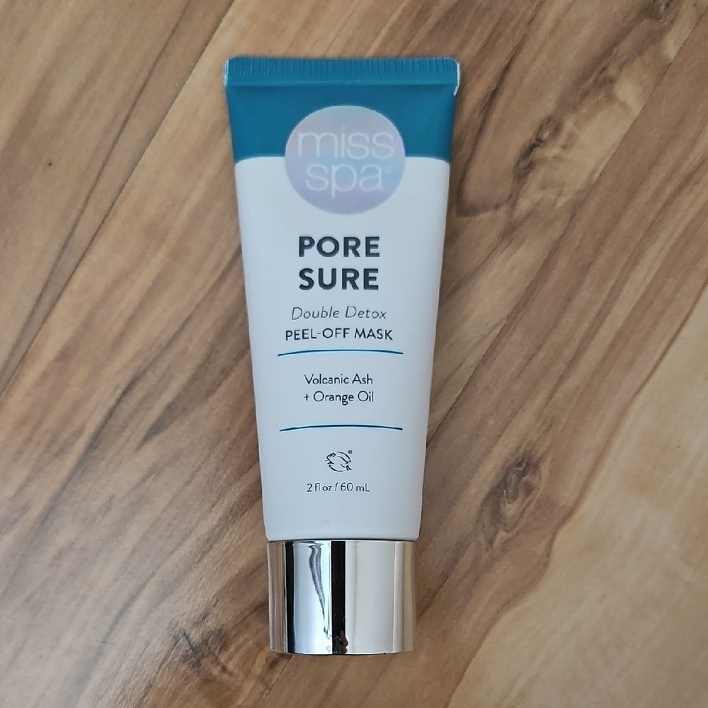 Blue and White Skincare Mask for Radiant Skin